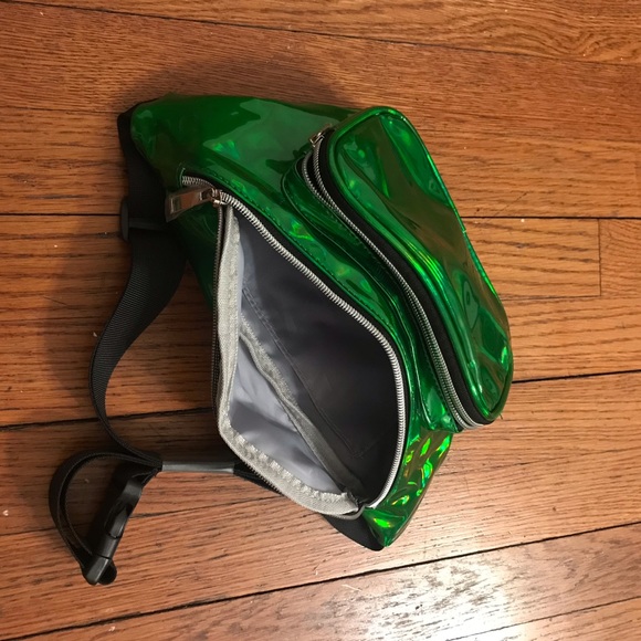 🔥🍀Fanny pack🍀🔥St Patricks - Picture 4 of 5